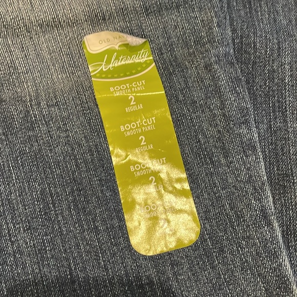 New! NWT! Old navy maternity boot cut jeans - Picture 2 of 8